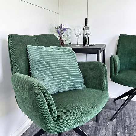 Apartament Tiny House Mezi Sklepy Kobylí Zewnętrze zdjęcie