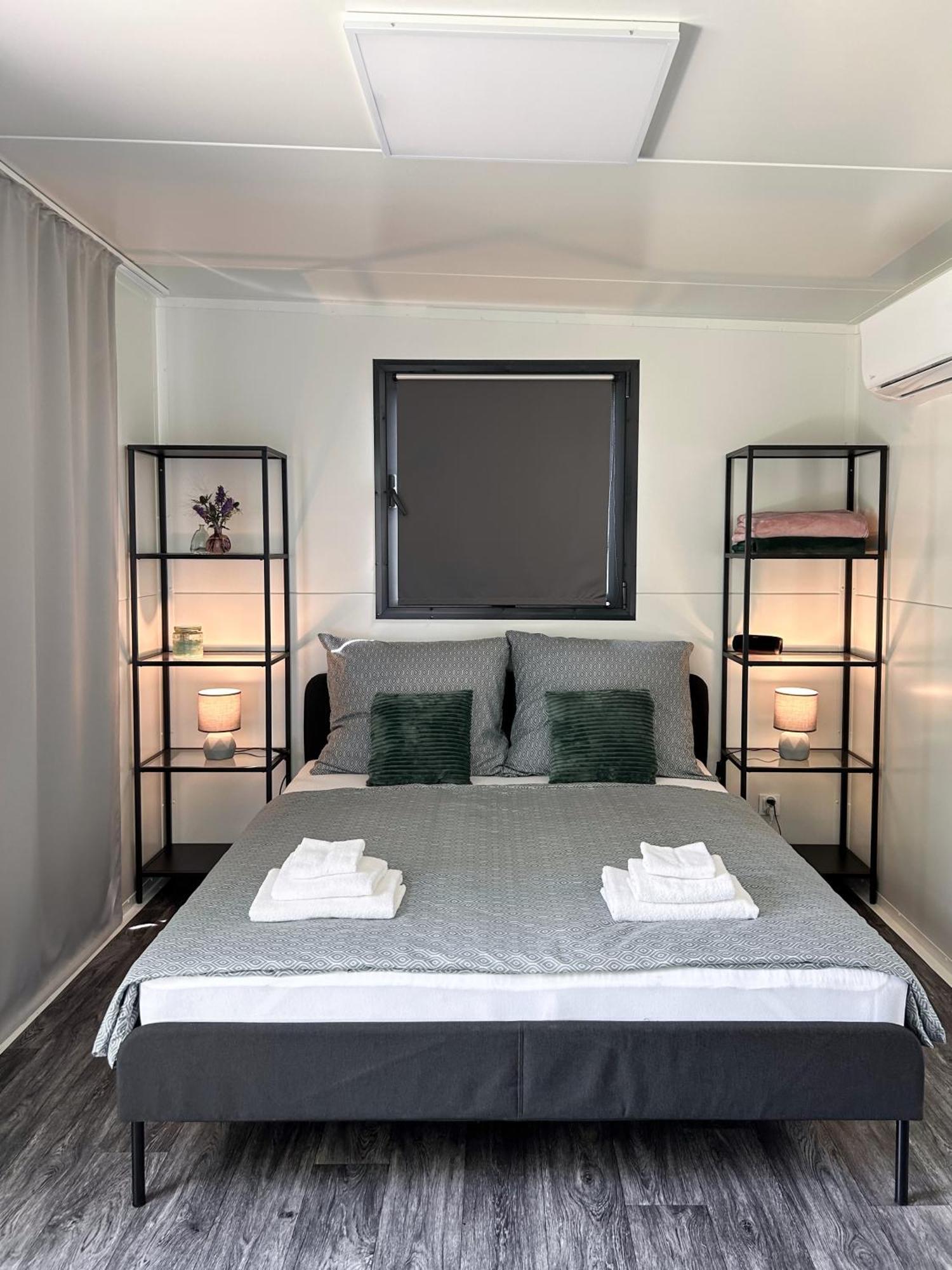 Apartment Tiny House Mezi Sklepy